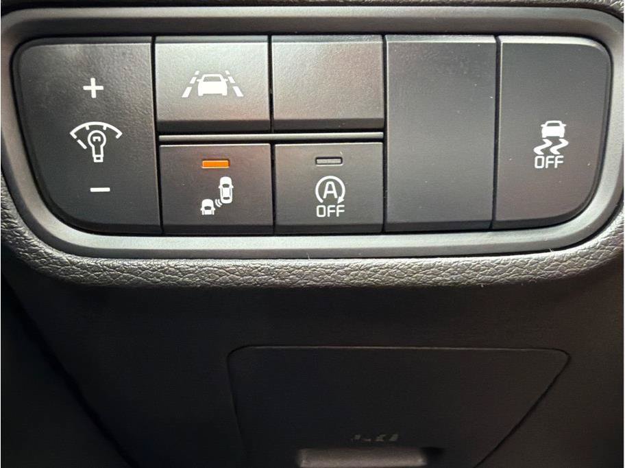 Used 2022 Kia Soul EX FWD image 25
