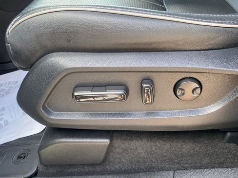 Used 2024 Honda Pilot Elite image 17