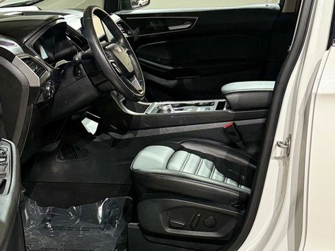 Used 2022 Ford Edge SEL w/ Convenience Package image 32