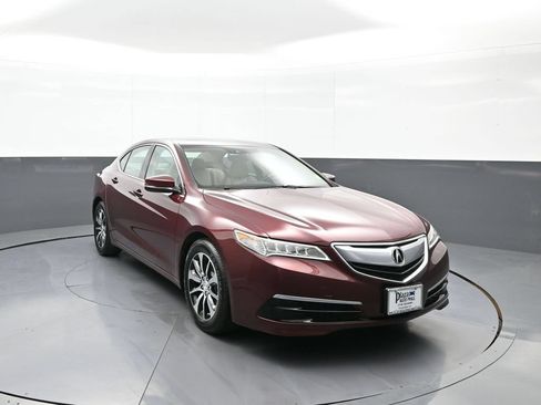 Used 2015 Acura TLX w/ Technology Package FWD image 3