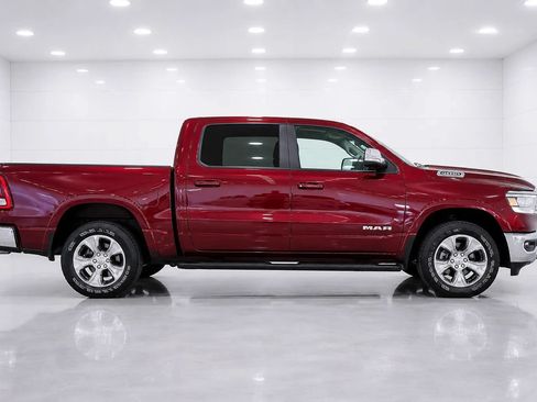 Used 2023 RAM 1500 Laramie AWD/4WD image 6