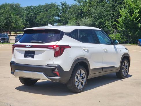 Certified 2026 Kia Seltos LX AWD/4WD image 7