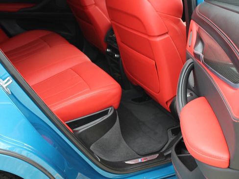 Used 2018 BMW X6 M image 73