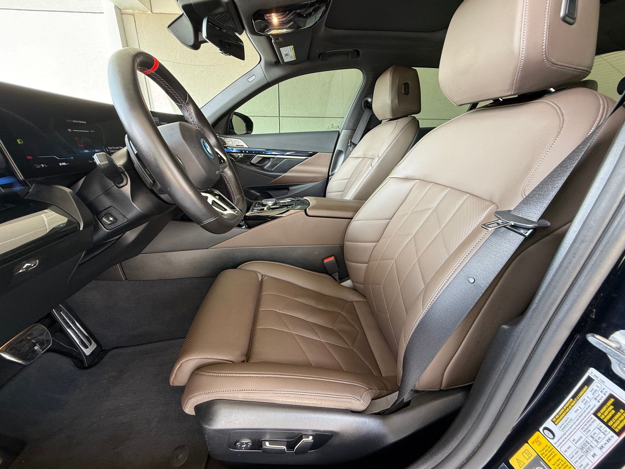 Used 2024 BMW i5 M60 AWD/4WD image 4