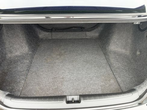 Used 2020 Honda Accord LX image 9