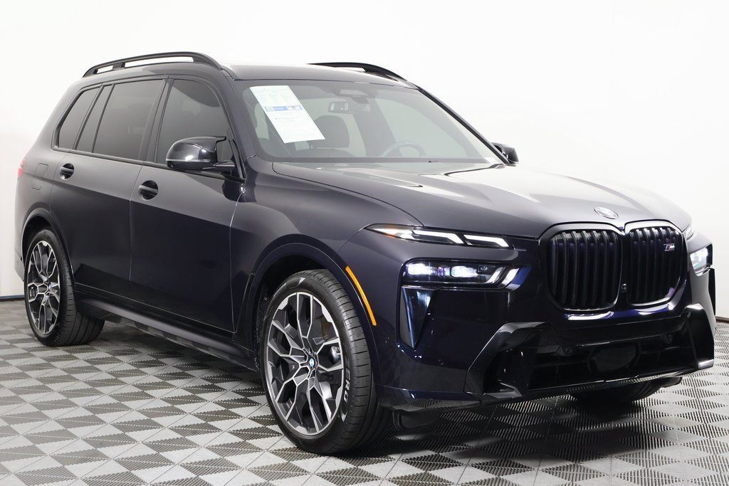 Certified 2024 BMW X7 M60i w/ Executive Package AWD/4WD image 3