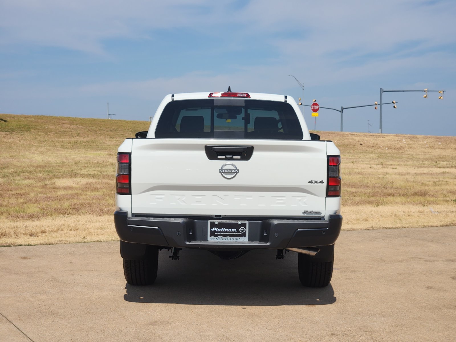 New 2027 Nissan Frontier S AWD/4WD image 8