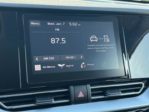 Used 2022 Kia Niro LX image 13