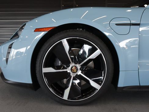 Certified 2024 Porsche Taycan w/ Premium Package RWD image 12