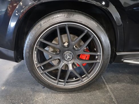 Used 2021 Mercedes-Benz GLE 63 AMG S image 11