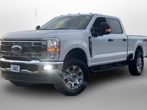 Used 2023 Ford F250 XLT w/ 360-Degree Camera Package image 12