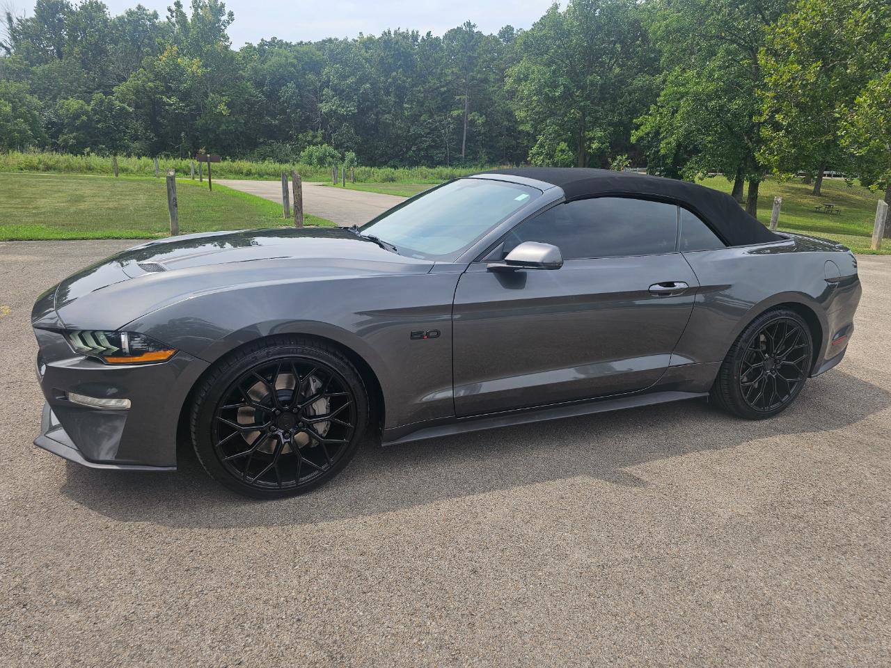 Used 2020 Ford Mustang GT Premium RWD image 10