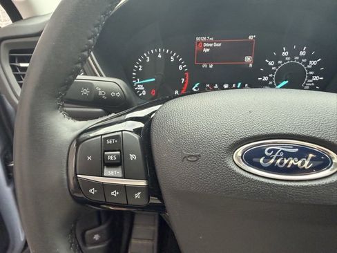 Used 2022 Ford Escape SEL image 25