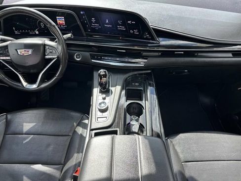 Used 2021 Cadillac Escalade ESV Sport w/ LPO, Illumination Package AWD/4WD image 13