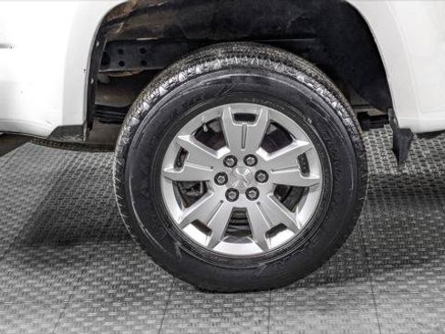 Used 2022 Chevrolet Colorado LT w/ Fleet Safety Package RWD image 26