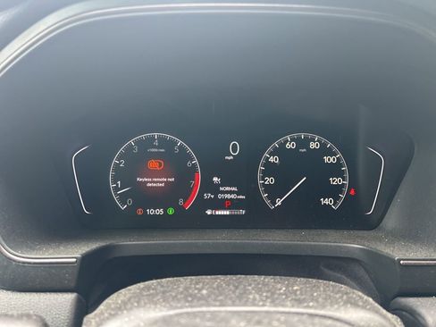 Used 2024 Honda Pilot TrailSport image 3