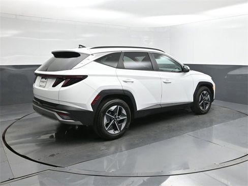 Used 2025 Hyundai Tucson SEL image 11