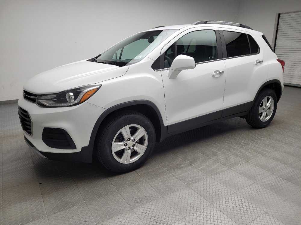 Used 2018 Chevrolet Trax LT w/ LT Convenience Package AWD/4WD image 2