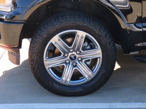 Used 2018 Ford F150 XLT w/ Equipment Group 302A Luxury image 6