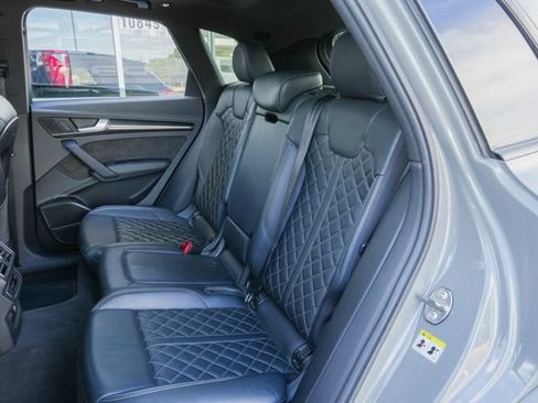 Used 2019 Audi SQ5 Premium Plus w/ Premium Plus Package AWD/4WD image 39