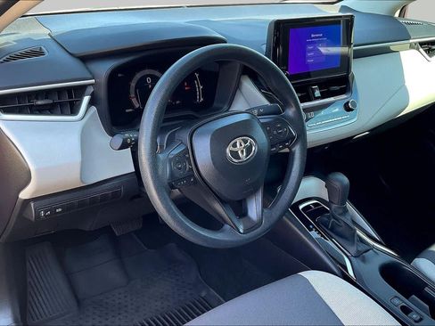 Used 2026 Toyota Corolla LE FWD image 17