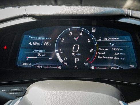 Used 2021 Chevrolet Corvette Stingray Preferred Cpe w/ Battery Protection Package RWD image 21
