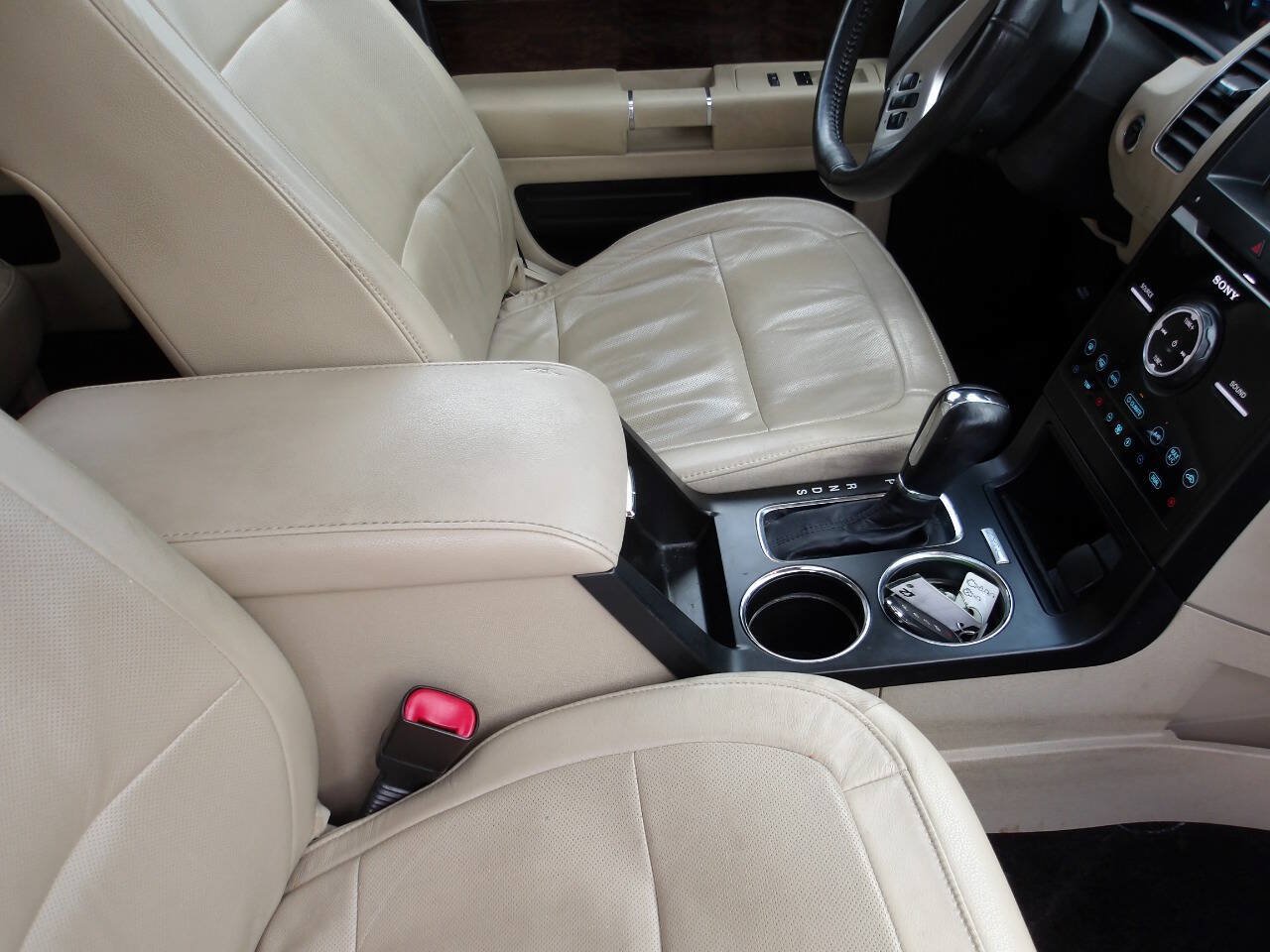 Used 2017 Ford Flex Limited FWD image 21