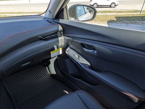 New 2025 Nissan Sentra SR w/ SR Premium Package image 16