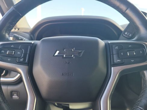 Used 2020 Chevrolet Silverado 1500 LT Trail Boss w/ Convenience Package AWD/4WD image 13