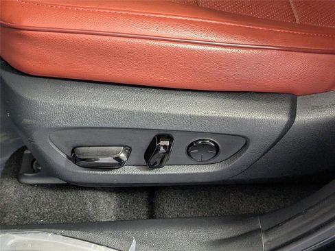 Used 2022 Lexus NX 450h+ AWD image 12