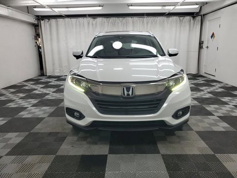 Certified 2021 Honda HR-V EX-L image 2