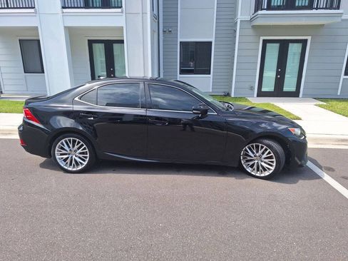 Used 2014 Lexus IS 250 w/ Navigation Package RWD image 5