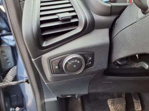 Used 2022 Ford EcoSport SE w/ SE Convenience Package image 19