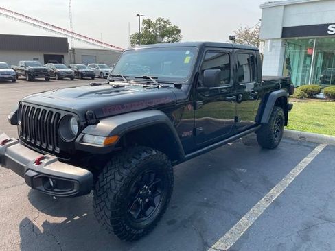 Used 2023 Jeep Gladiator Rubicon w/ Cold Weather Group AWD/4WD image 3