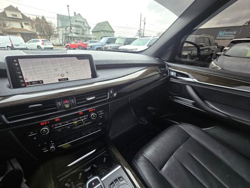 Used 2018 BMW X5 xDrive35i w/ M Sport Package image 12
