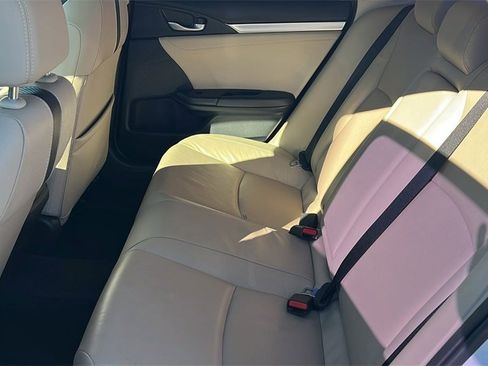 Used 2017 Honda Civic EX-L image 7
