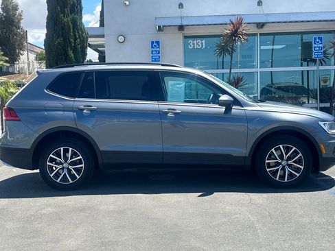 Used 2021 Volkswagen Tiguan S FWD image 3