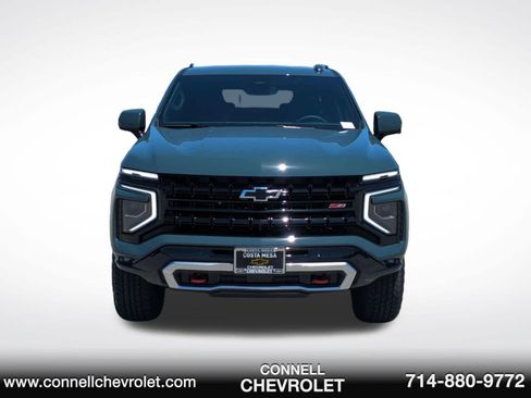 New 2026 Chevrolet Suburban Z71 w/ Comfort Package AWD/4WD image 2