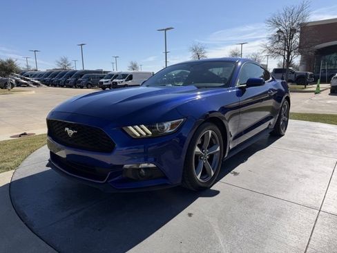 Used 2015 Ford Mustang Coupe w/ Equipment Group 051A image 4