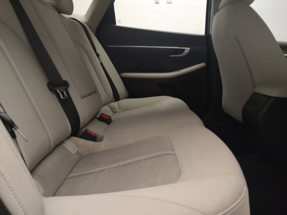 Used 2025 Hyundai Sonata SEL FWD image 19