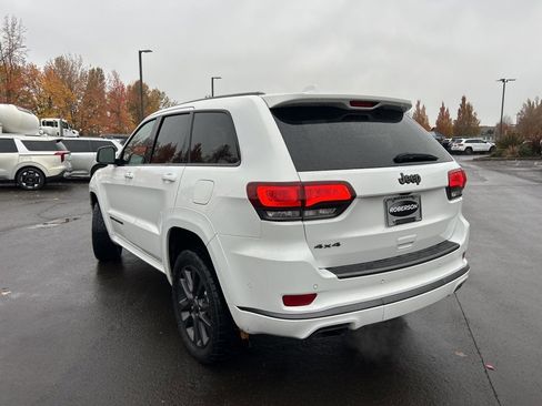 Used 2018 Jeep Grand Cherokee High Altitude image 3