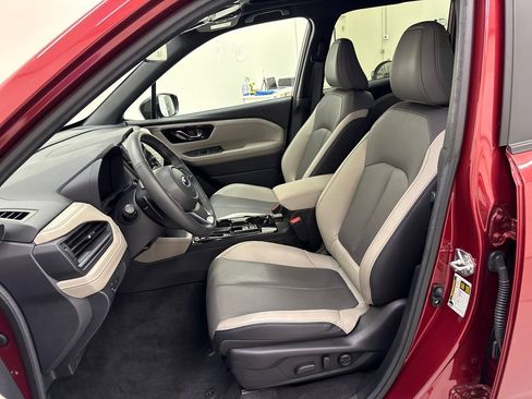 Used 2026 Subaru Forester Limited AWD/4WD image 14