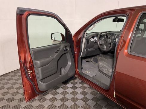 Used 2016 Nissan Frontier PRO-4X AWD/4WD image 19