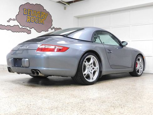 Used 2006 Porsche 911 Carrera S RWD image 4
