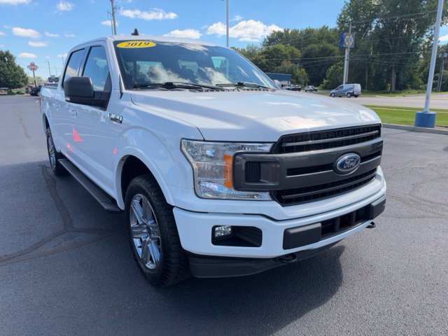 Used 2019 Ford F150 XLT w/ Equipment Group 302A Luxury AWD/4WD image 4