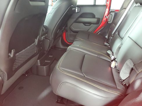 New 2025 Jeep Wrangler Sahara image 13