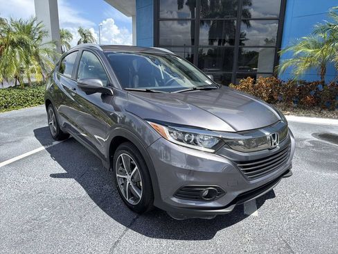 Used 2022 Honda HR-V EX-L image 2