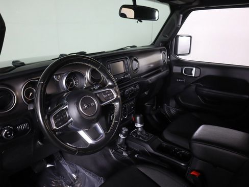 Used 2020 Jeep Gladiator Sport w/ Quick Order Package 24S image 23