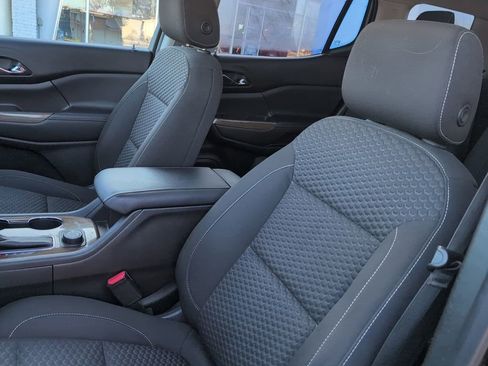 Used 2018 GMC Acadia SLE w/ Driver Alert Package I image 12