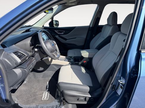 Used 2024 Subaru Forester Premium image 10